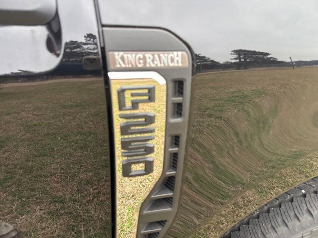 New 2026 Ford F250 King Ranch w/ Chrome Package AWD/4WD image 57