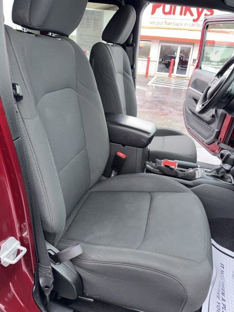 Used 2021 Jeep Wrangler Unlimited Sport image 21