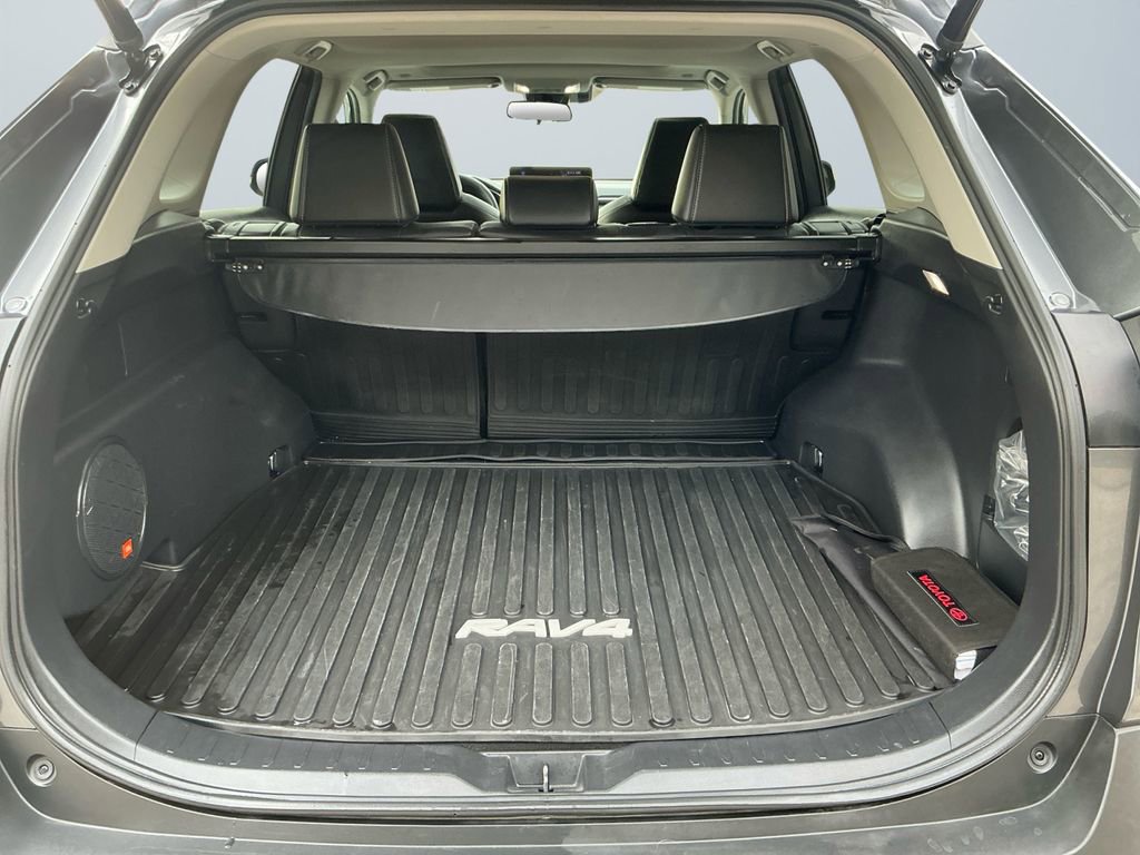 Certified 2023 Toyota RAV4 XLE Premium image 18