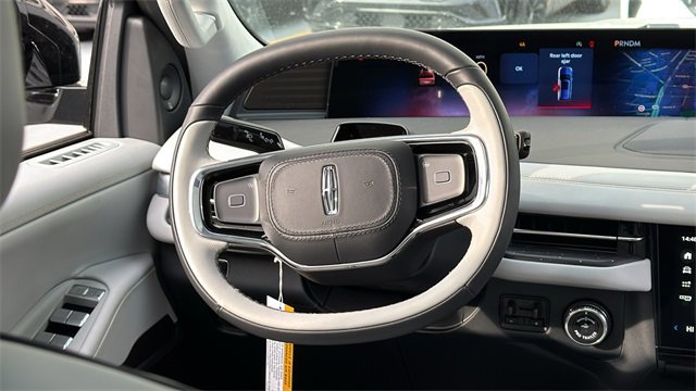 New 2026 Lincoln Navigator L Black Label image 34