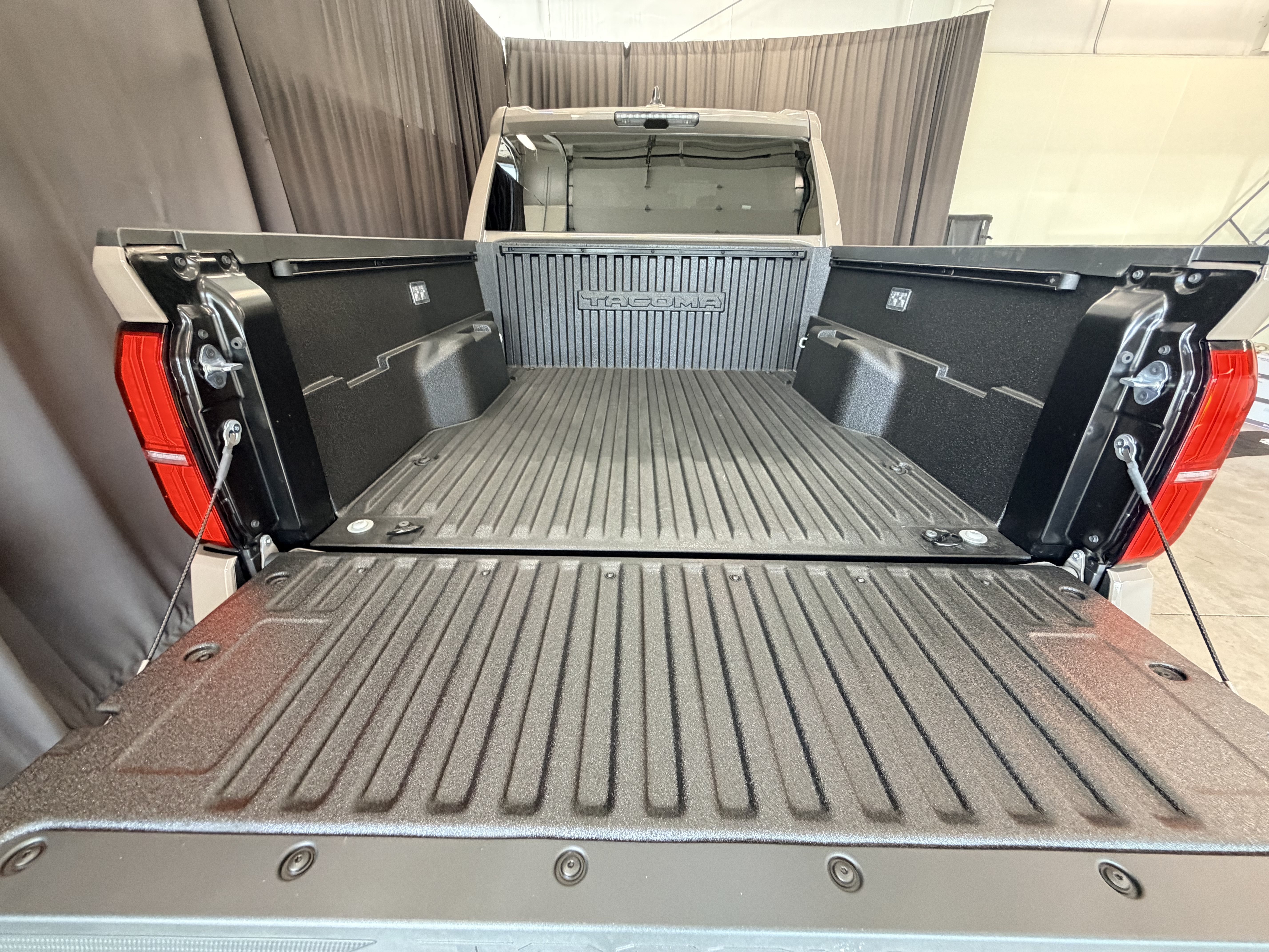 New 2026 Toyota Tacoma TRD Off-Road AWD/4WD image 28