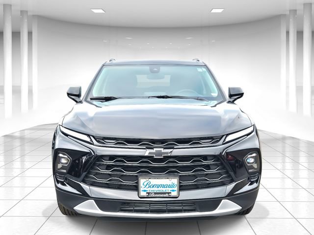 Used 2025 Chevrolet Blazer LT w/ Midnight/Sport Edition image 5