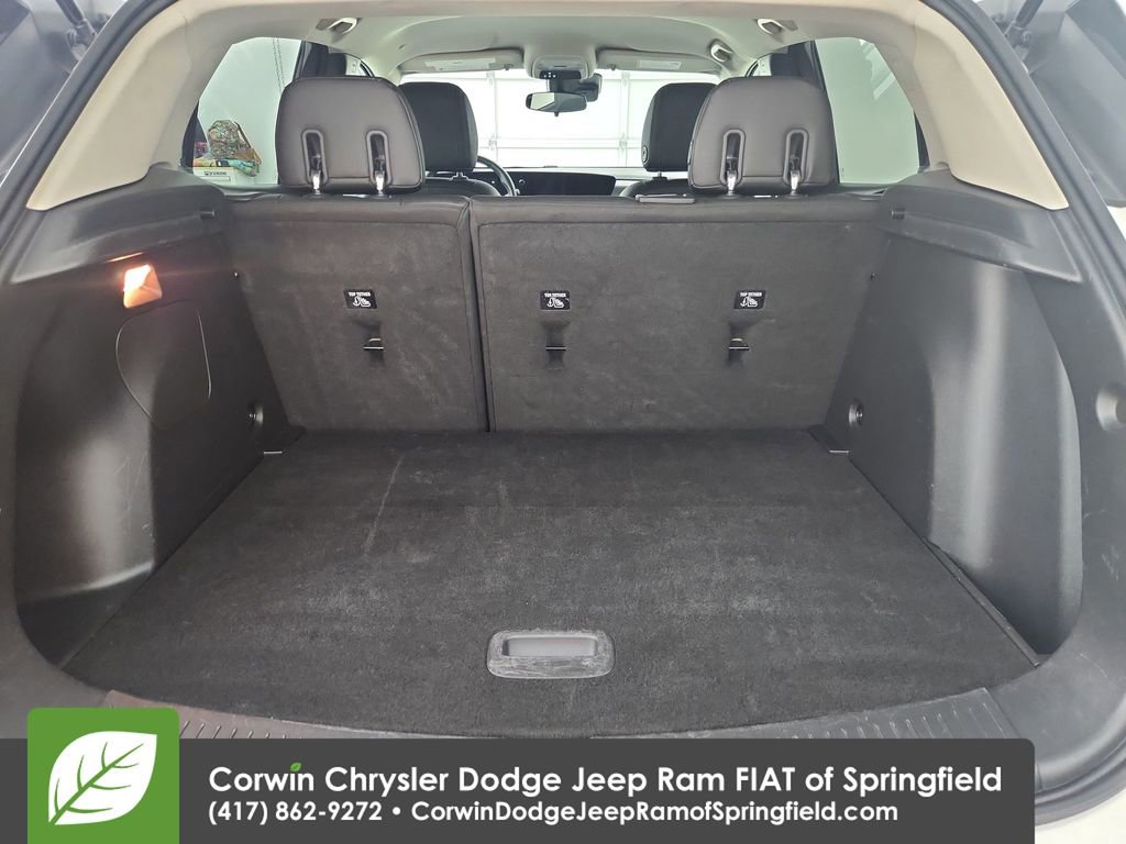 Used 2024 Buick Encore GX Sport Touring image 31