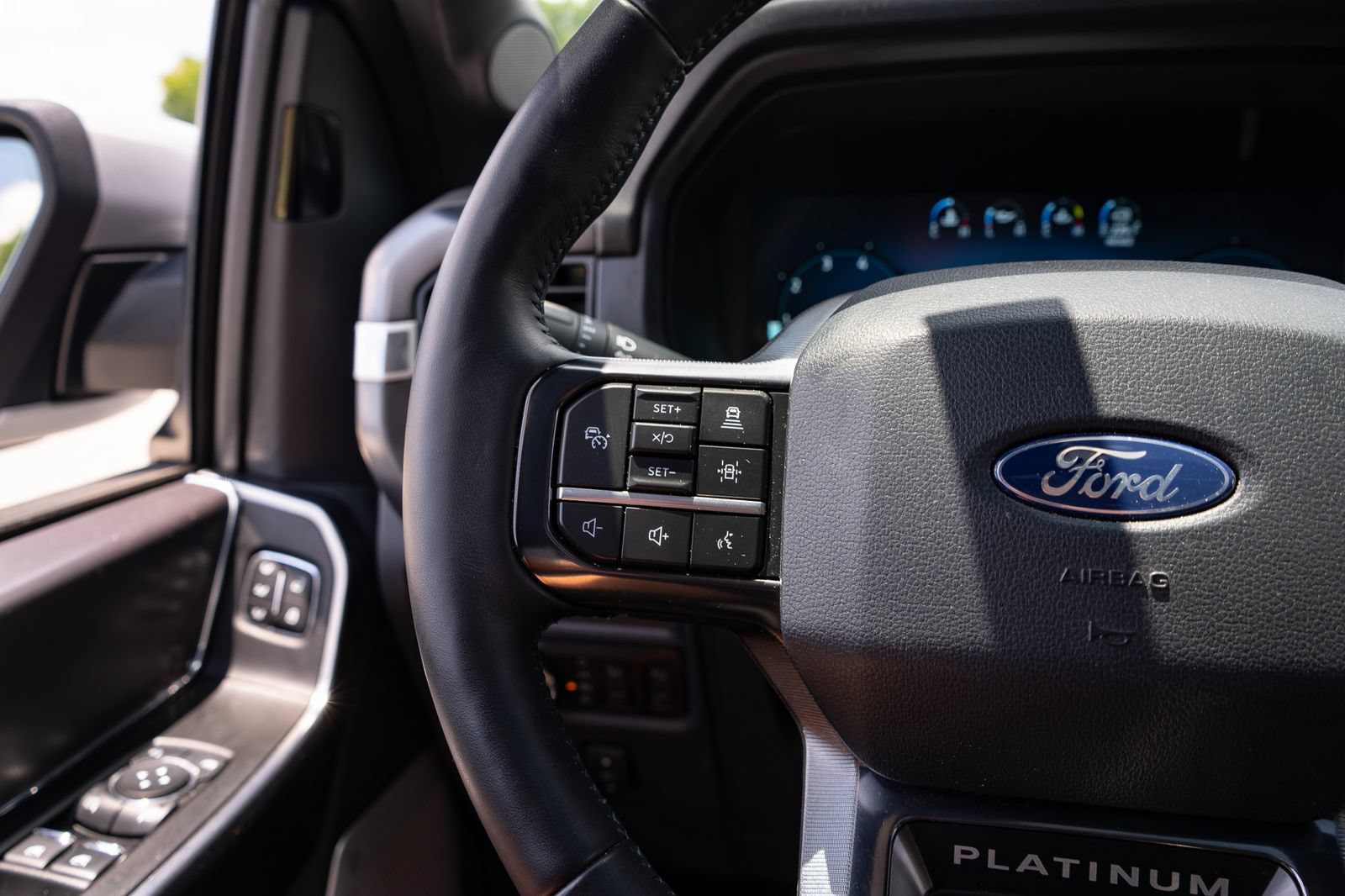 Used 2025 Ford F150 Platinum w/ Equipment Group 702A High AWD/4WD image 57