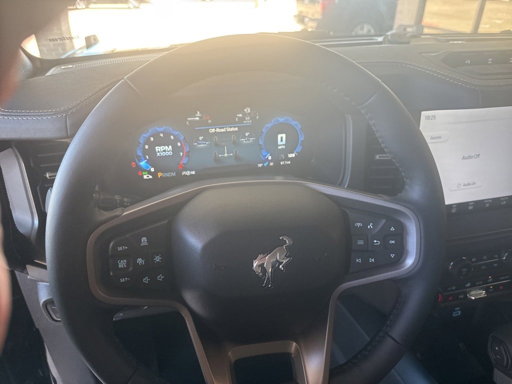 New 2025 Ford Bronco Badlands image 10