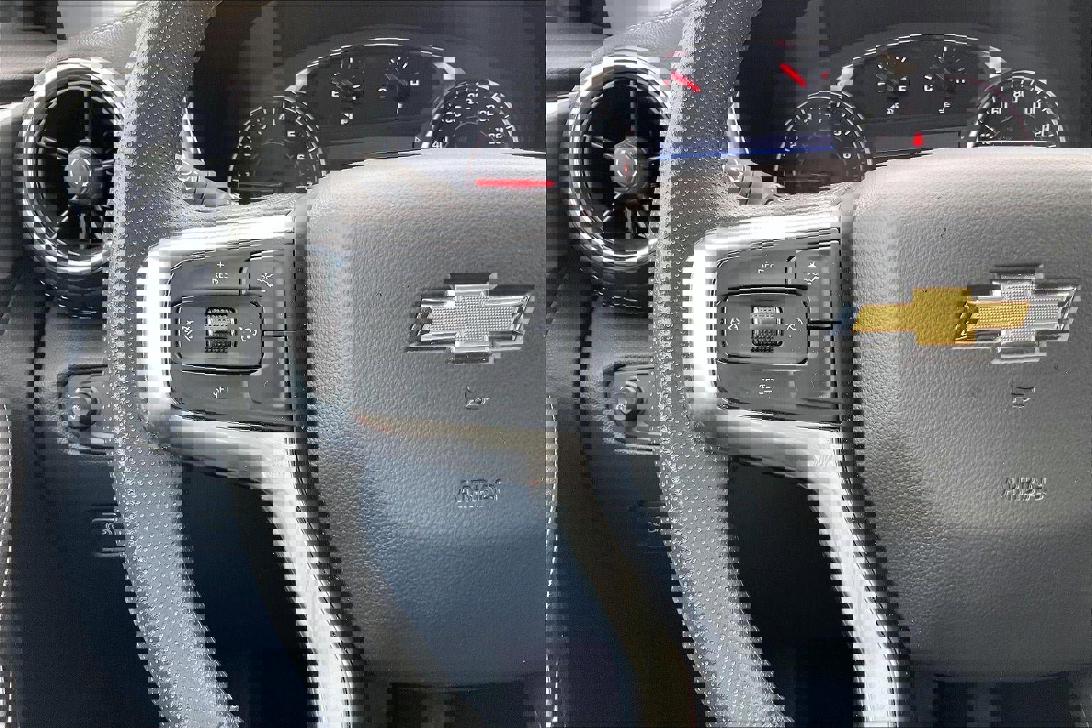 Used 2025 Chevrolet Blazer LT image 18