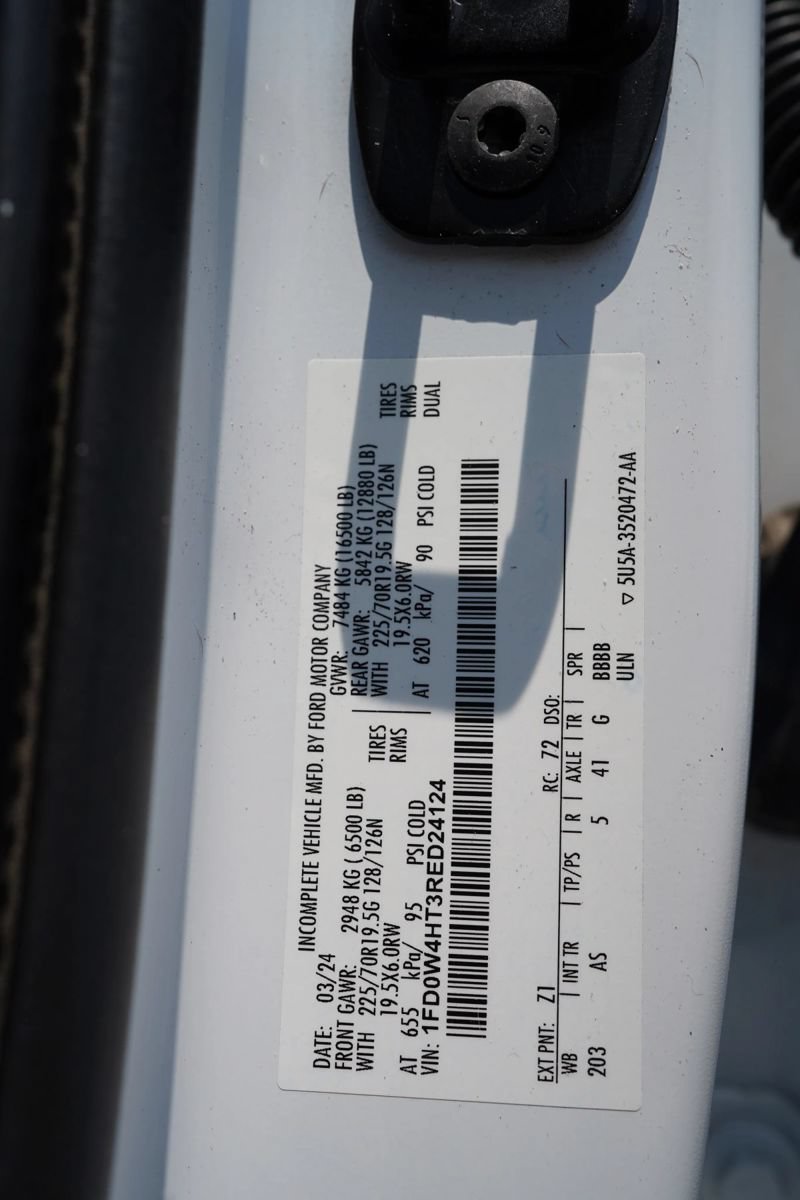 Used 2017 Ford F350 XL w/ Power Equipment Group AWD/4WD image 32