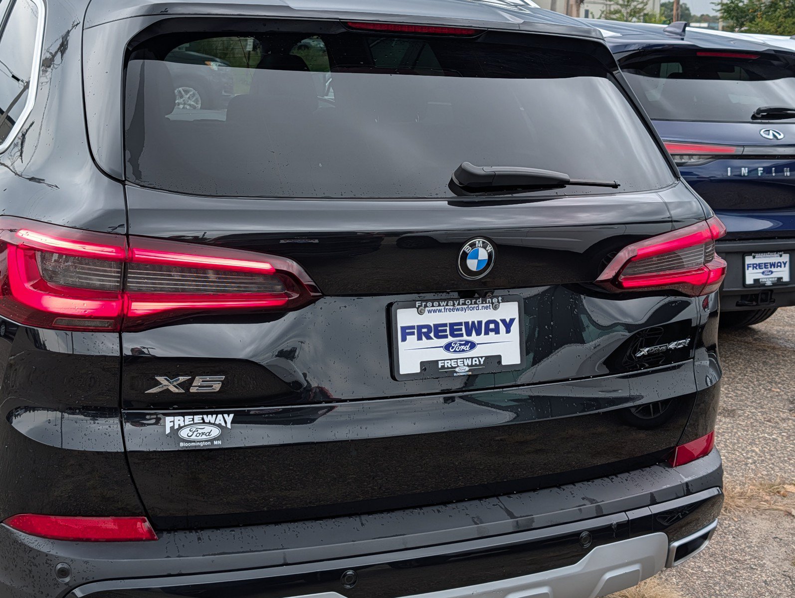 Used 2022 BMW X5 xDrive40i AWD/4WD image 10