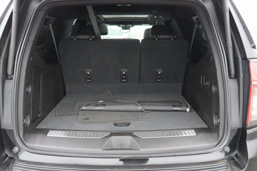 Used 2023 Chevrolet Suburban High Country image 20