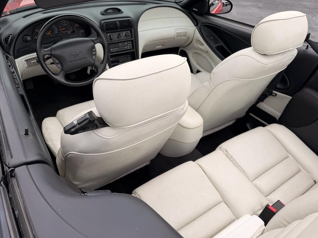 Used 1996 Ford Mustang GT RWD image 38