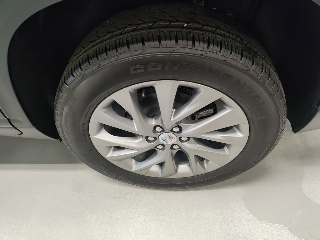 New 2026 Buick Enclave Preferred w/ Power Package image 21