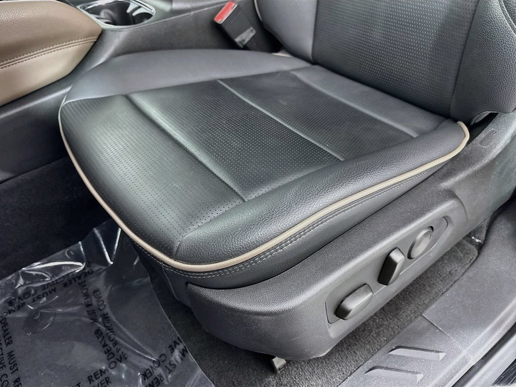 Certified 2024 GMC Canyon Denali AWD/4WD image 23