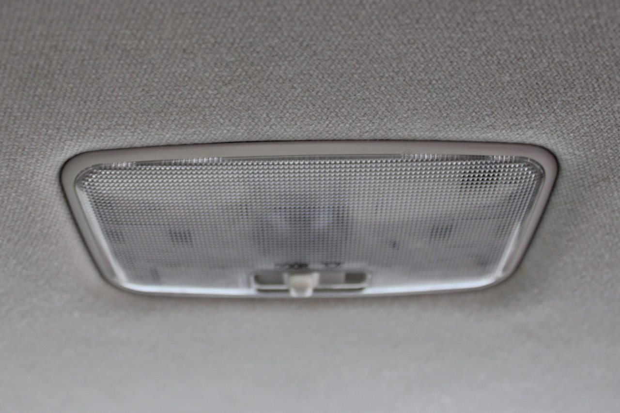 Used 2020 Toyota Corolla LE image 35