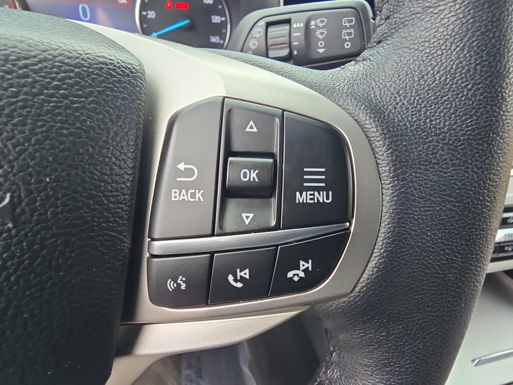 Used 2024 Ford Explorer XLT w/ Equipment Group 202A AWD/4WD image 20
