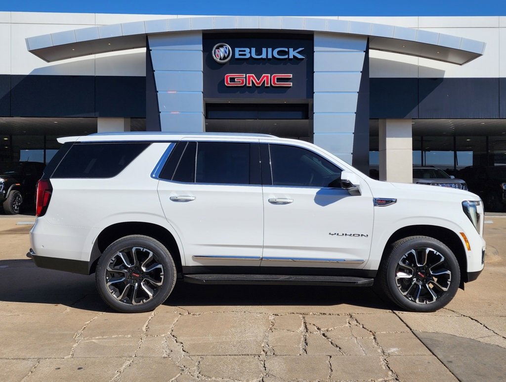 New 2026 GMC Yukon Elevation image 2