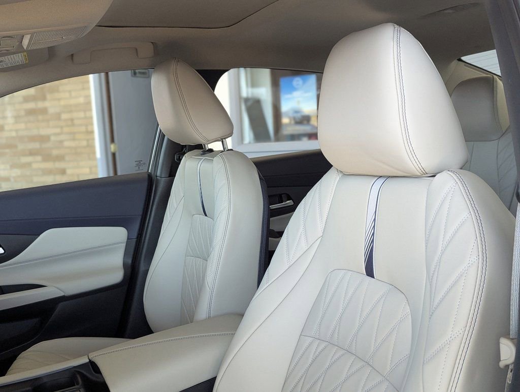 New 2026 Nissan Sentra SL w/ Floor Mat Package image 13