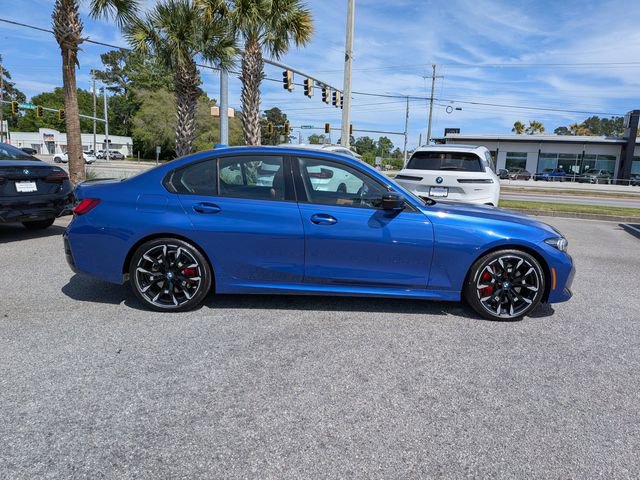 Used 2025 BMW 330i Sedan w/ M Sport Package RWD image 4