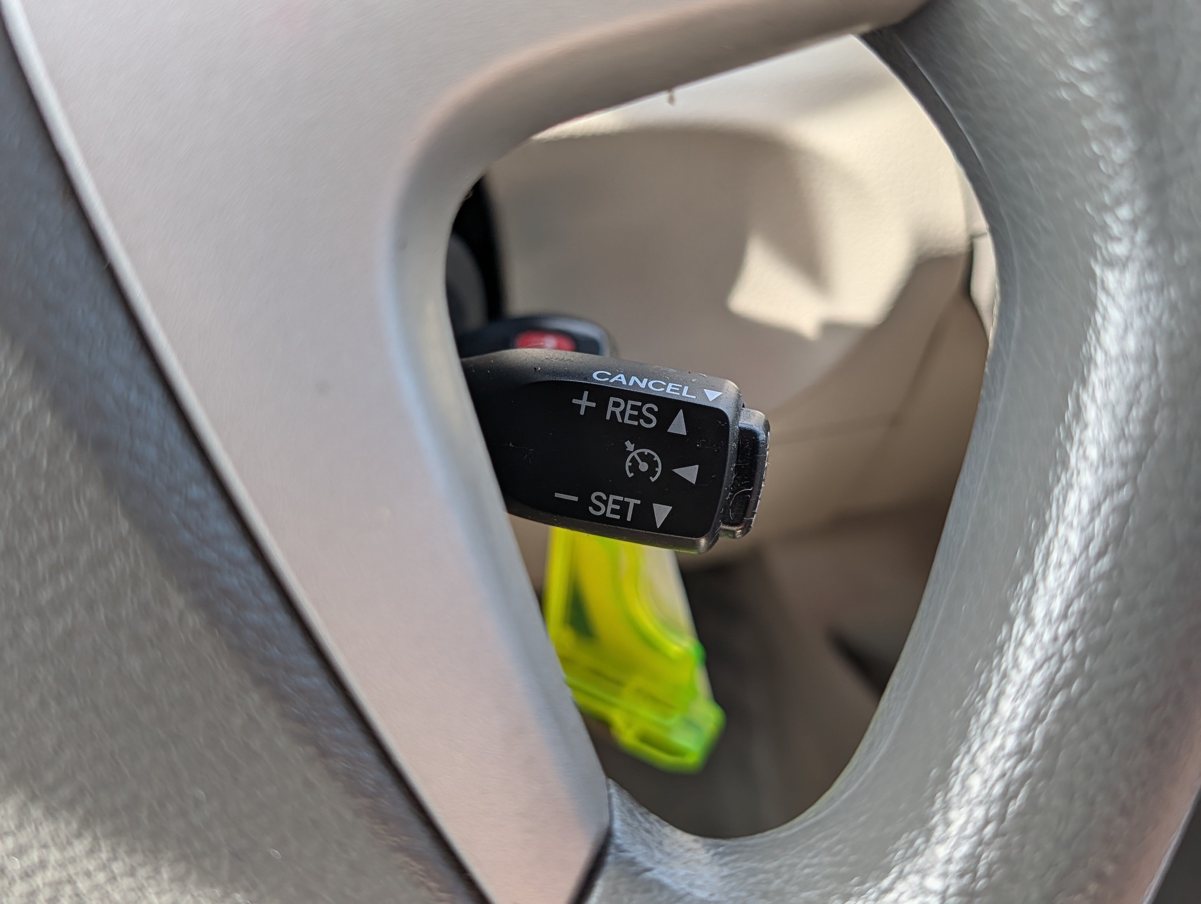 Used 2011 Toyota Camry LE w/ LE Extra-Value Pkg FWD image 28