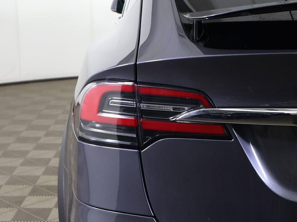 Used 2020 Tesla Model X Long Range image 14