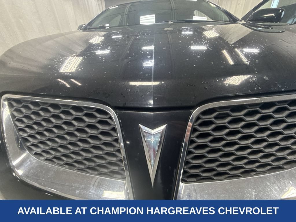 Used 2009 Pontiac Vibe w/ Sun And Sound Package FWD image 39