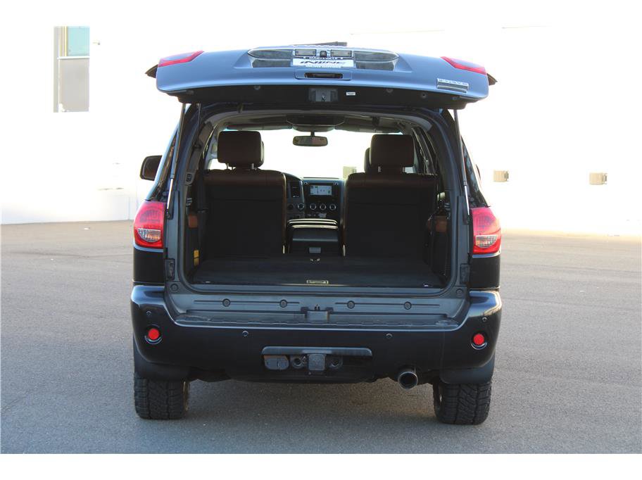 Used 2012 Toyota Sequoia Platinum image 41