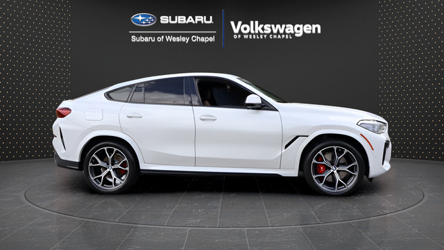 Used 2022 BMW X6 xDrive40i w/ Executive Package AWD/4WD image 11