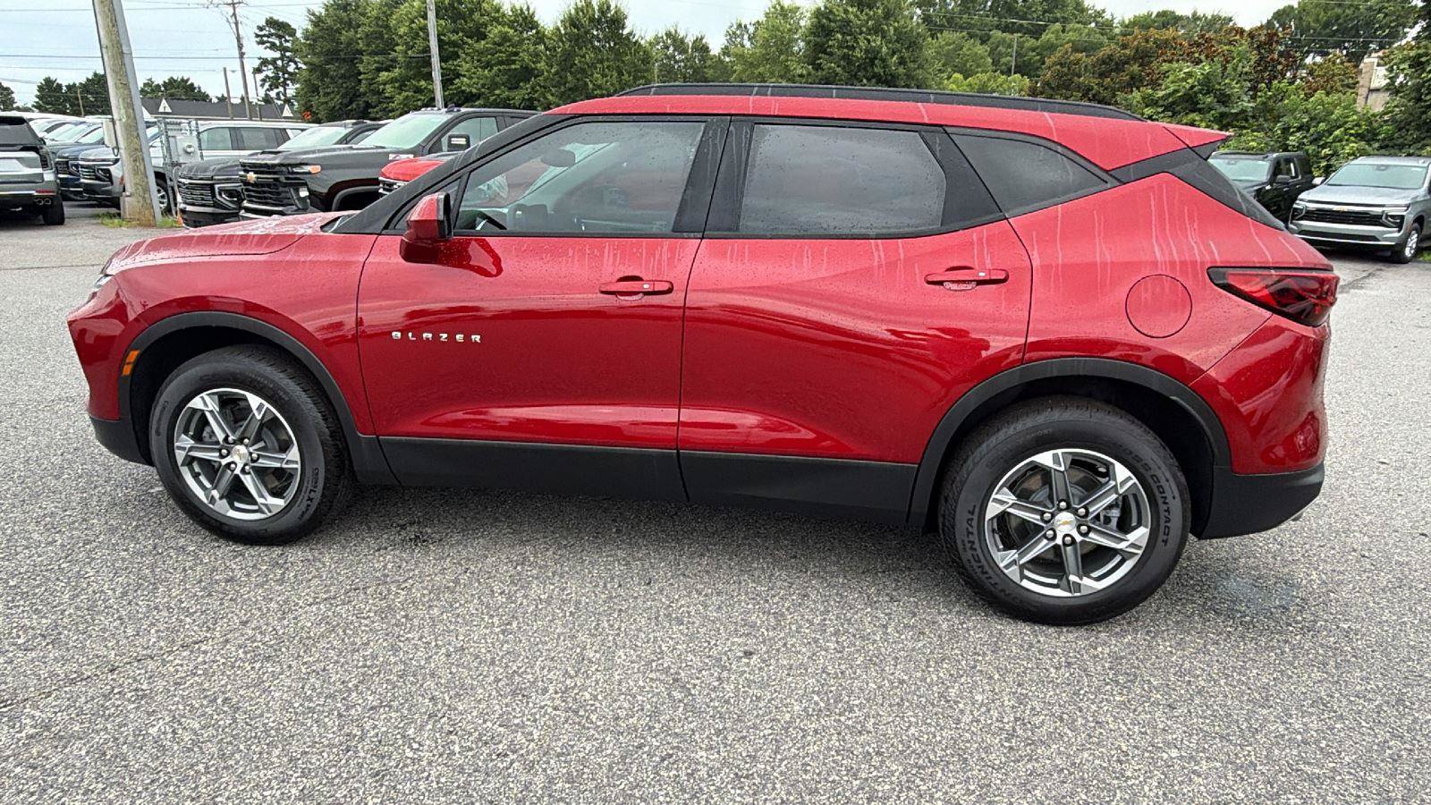 New 2026 Chevrolet Blazer LT w/ Convenience Package FWD image 11