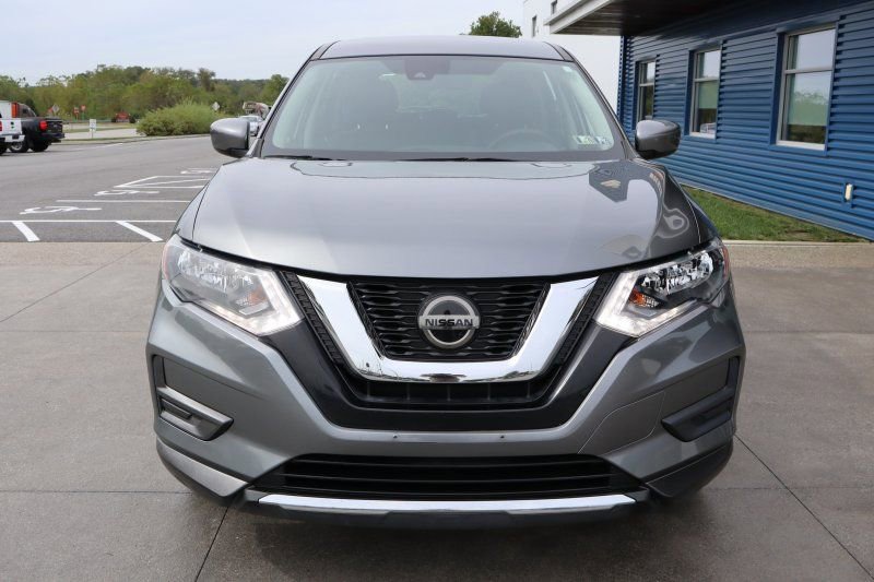 Used 2020 Nissan Rogue S image 4