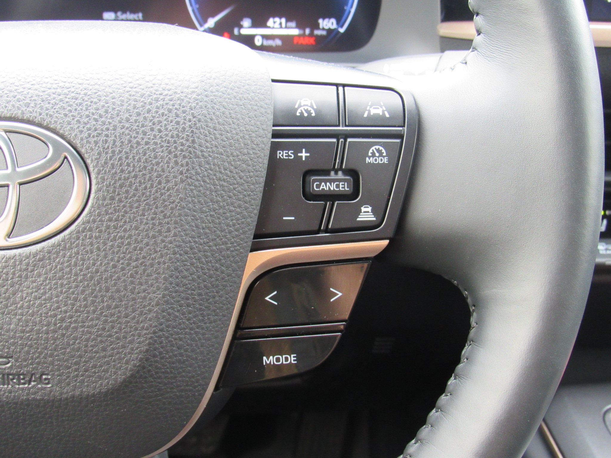 Used 2023 Toyota Crown AWD/4WD image 21