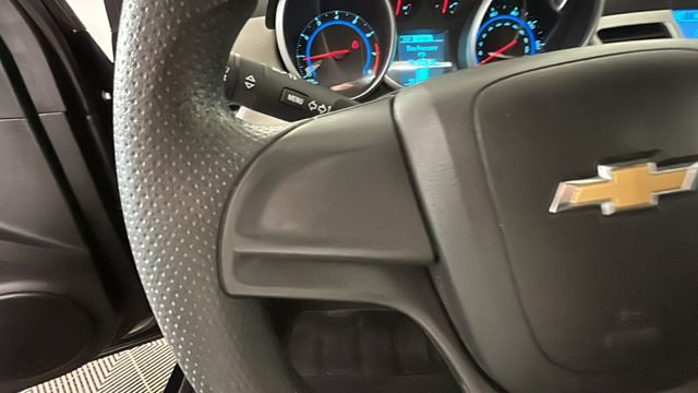 Used 2016 Chevrolet Cruze LS FWD image 16