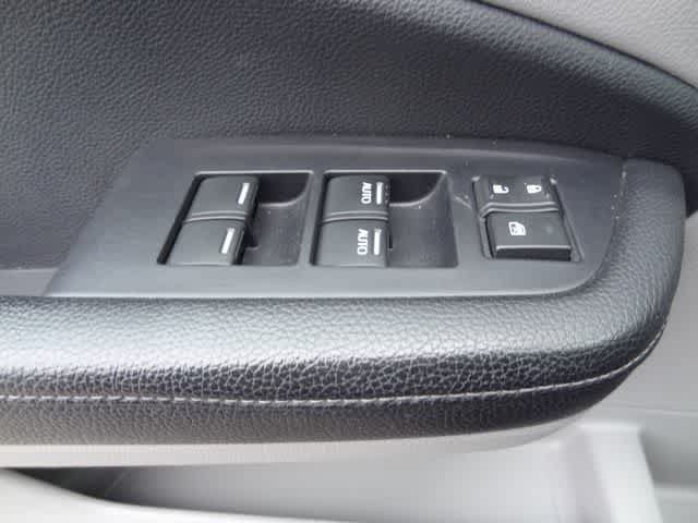 Used 2019 Honda Ridgeline RTL image 16
