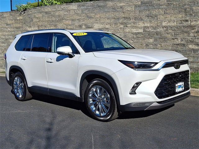 Used 2024 Toyota Grand Highlander Platinum