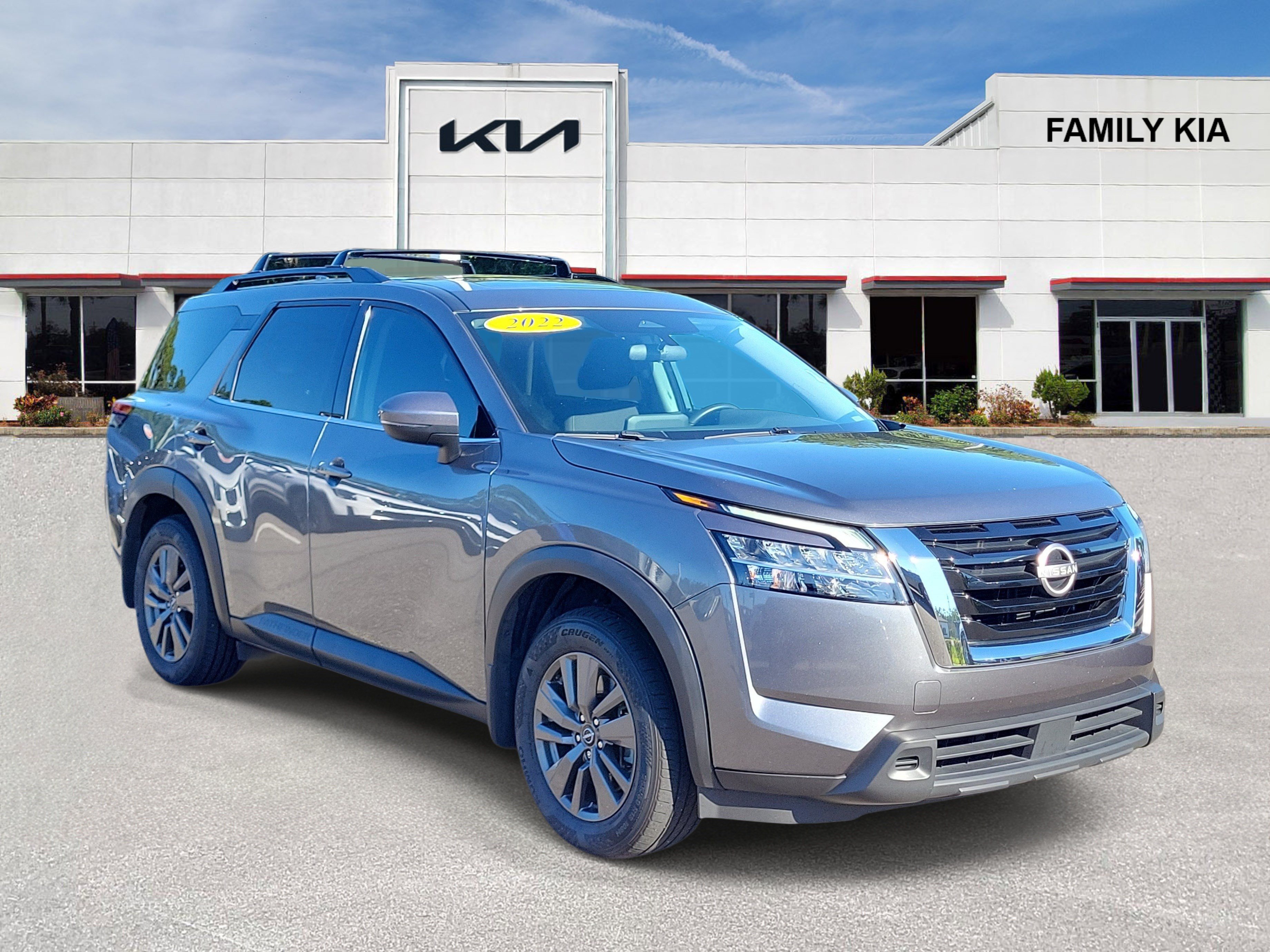 Used 2022 Nissan Pathfinder SV w/ SV Premium Package
