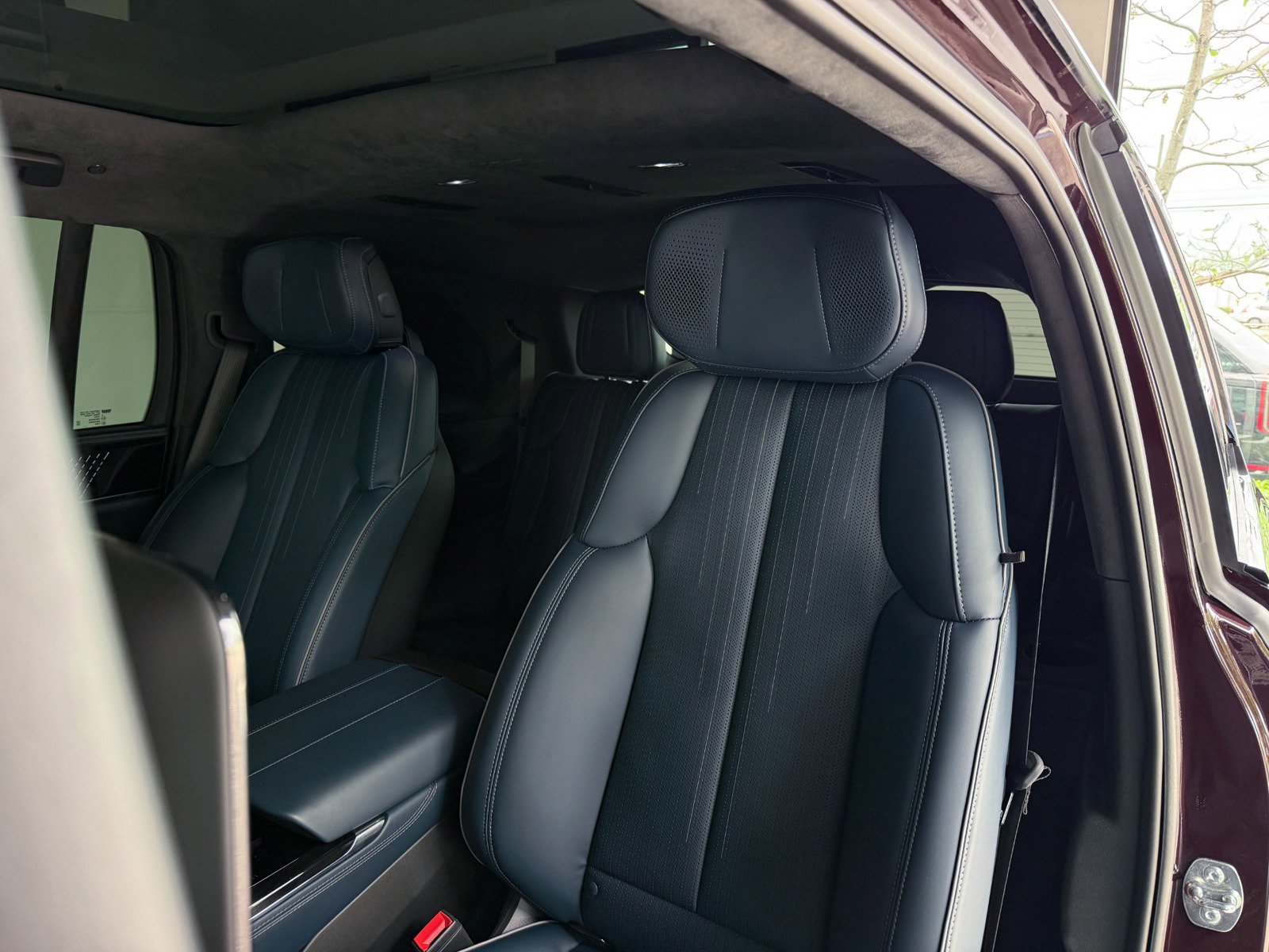 Used 2025 Cadillac Escalade IQ Sport 2 AWD/4WD image 36