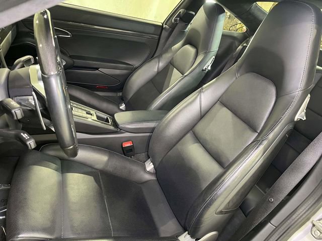 Certified 2019 Porsche 911 Turbo image 17