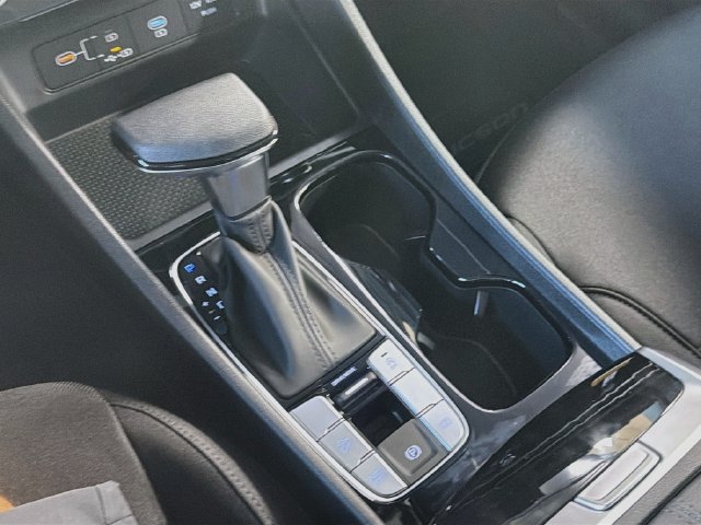 New 2026 Hyundai Tucson SEL Plus FWD image 16