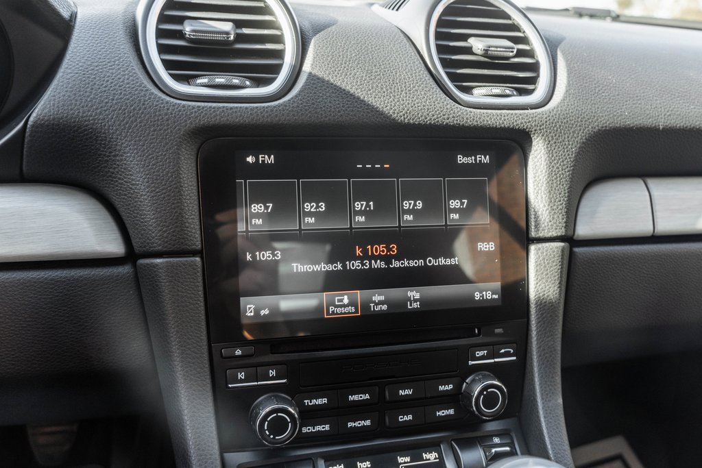 Used 2018 Porsche 718 Cayman image 16