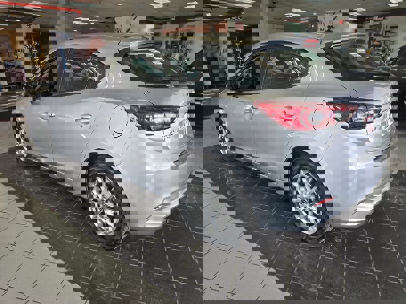 Used 2017 MAZDA MAZDA3 Sport image 5