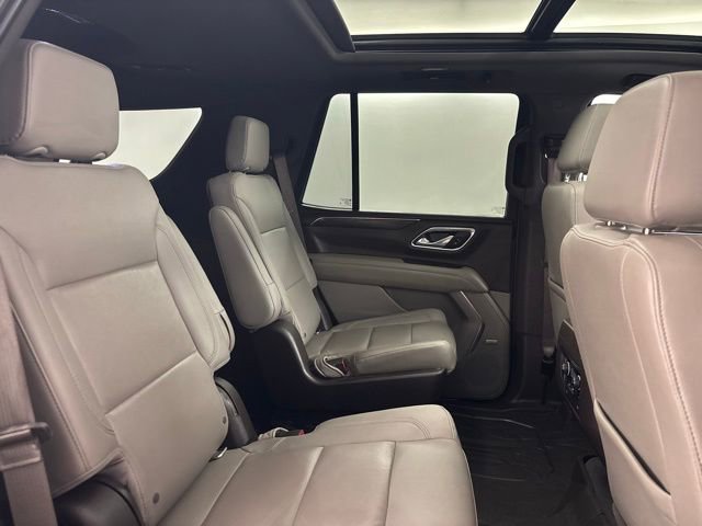 Used 2021 Chevrolet Tahoe LT w/ LT Signature Package image 17