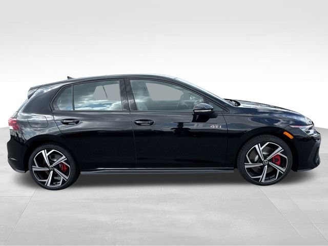 New 2025 Volkswagen GTI SE image 6
