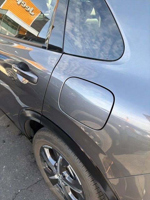 Used 2025 Honda HR-V EX-L image 8