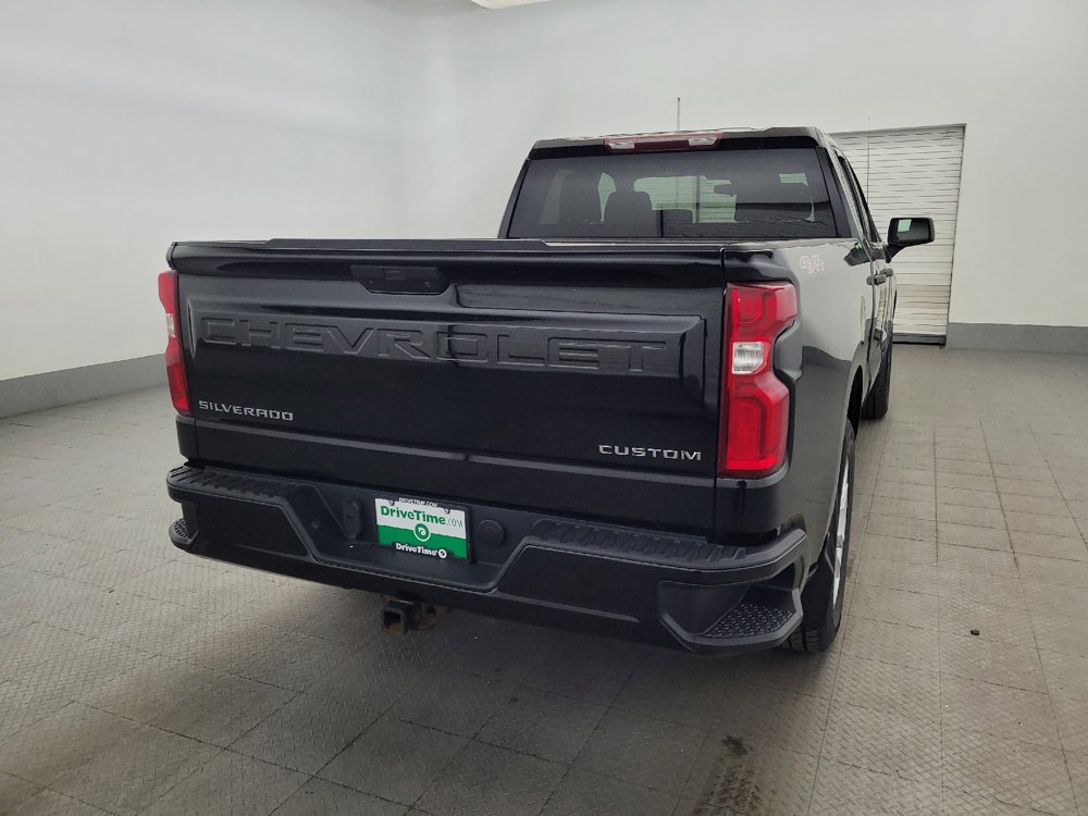 Used 2020 Chevrolet Silverado 1500 Custom w/ Custom Value Package AWD/4WD image 7