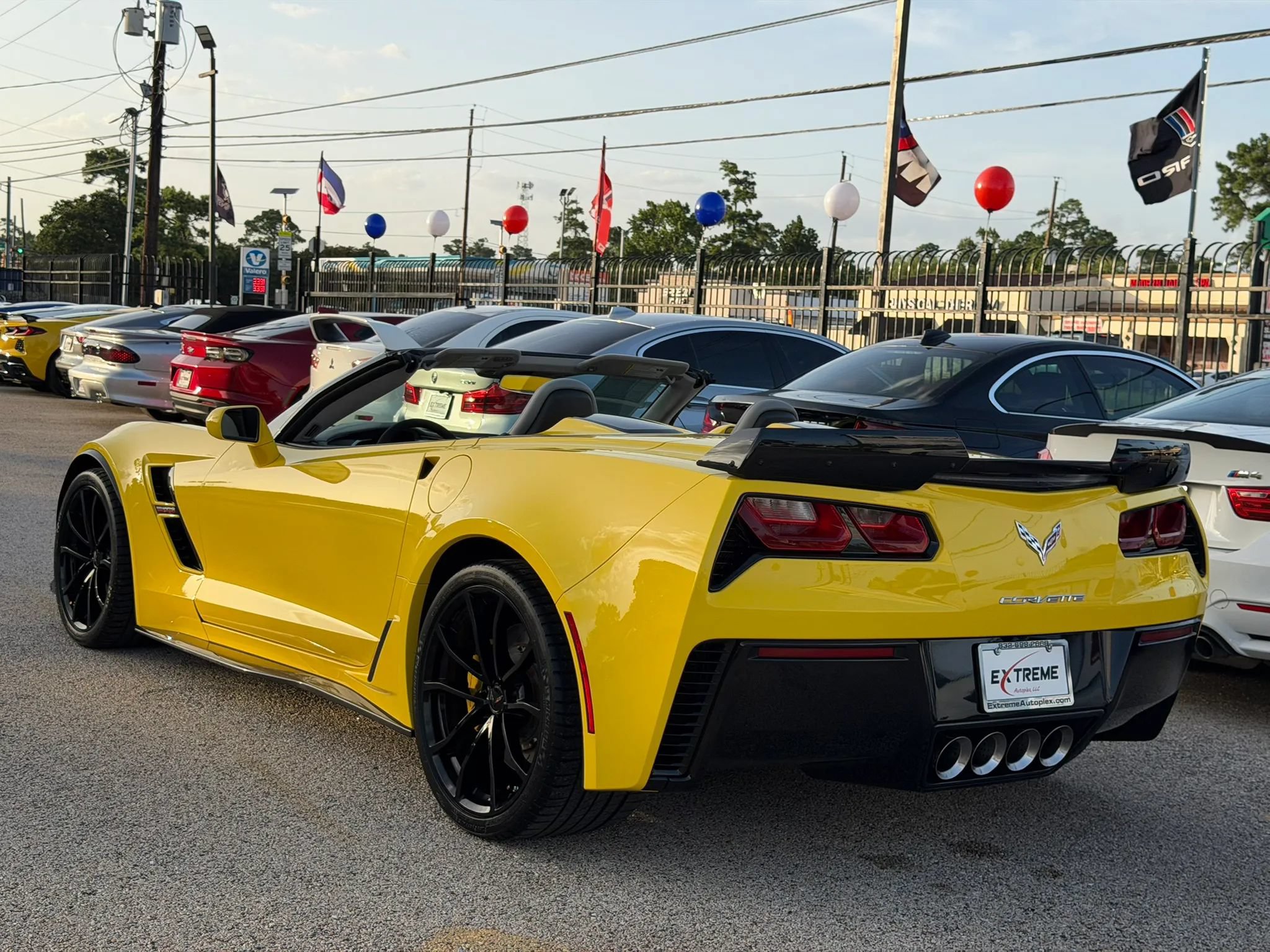 Used 2018 Chevrolet Corvette Grand Sport RWD image 16