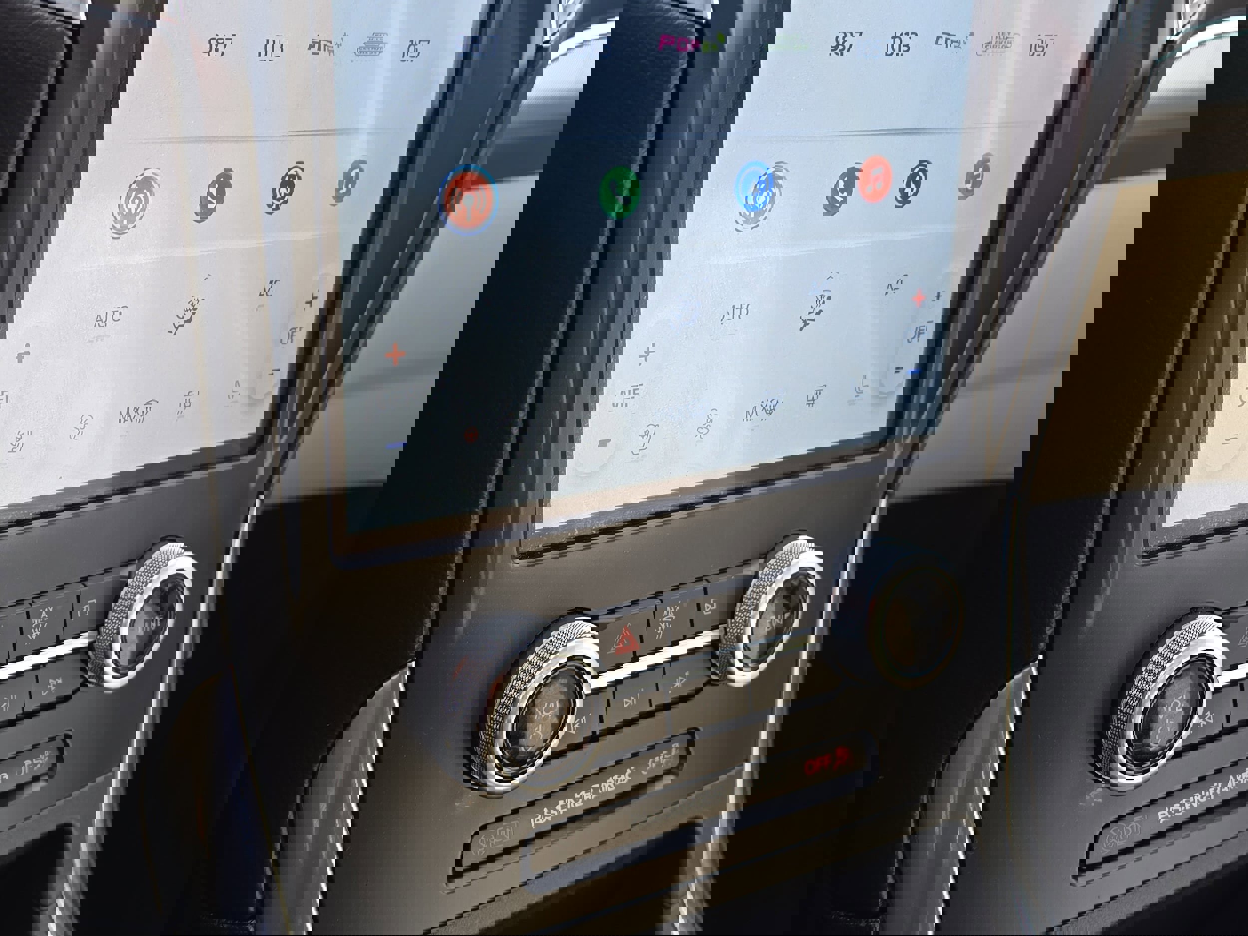 Certified 2023 Ford Edge Titanium AWD/4WD image 33