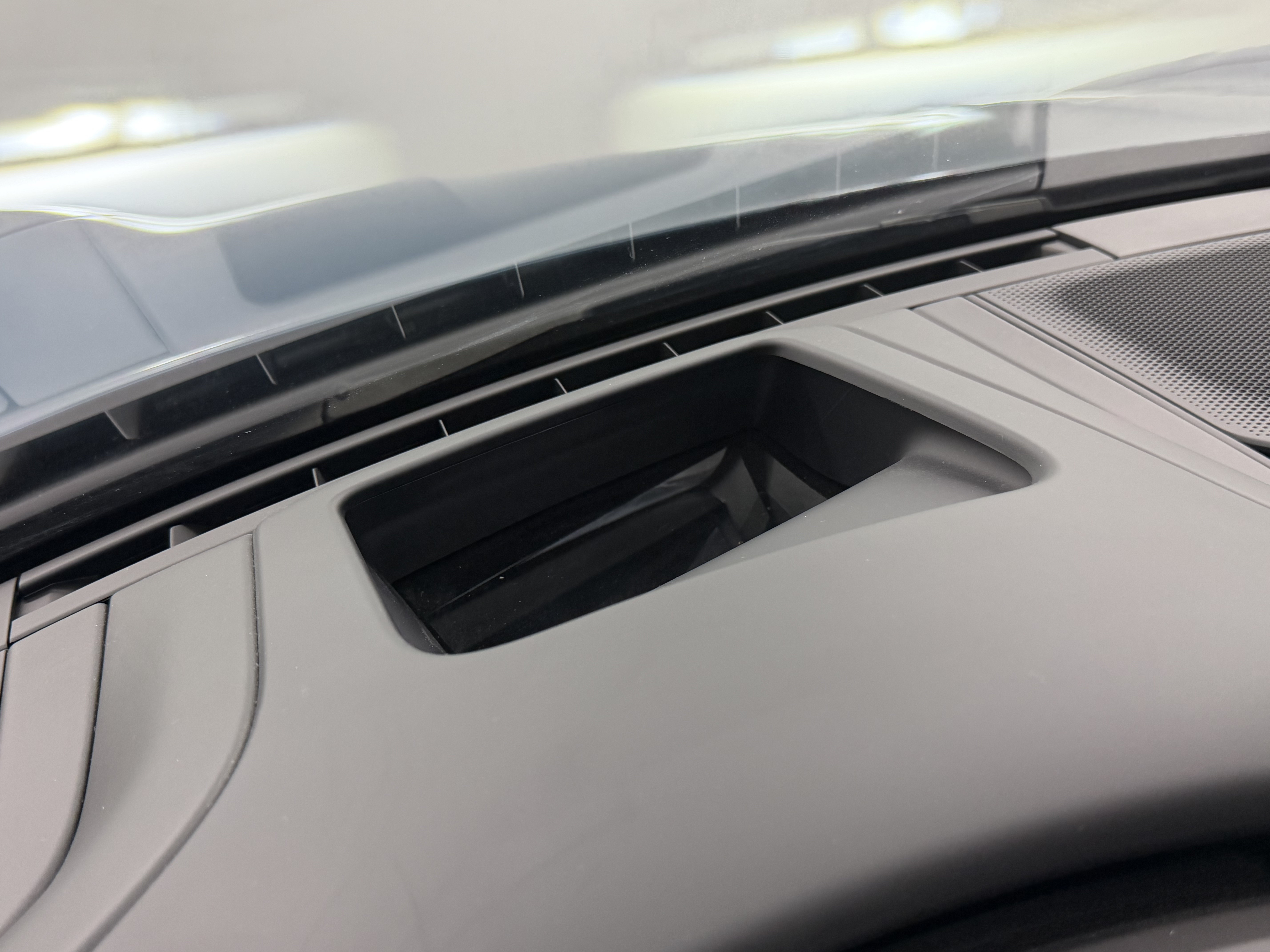 Certified 2023 Porsche Taycan GTS AWD/4WD image 57