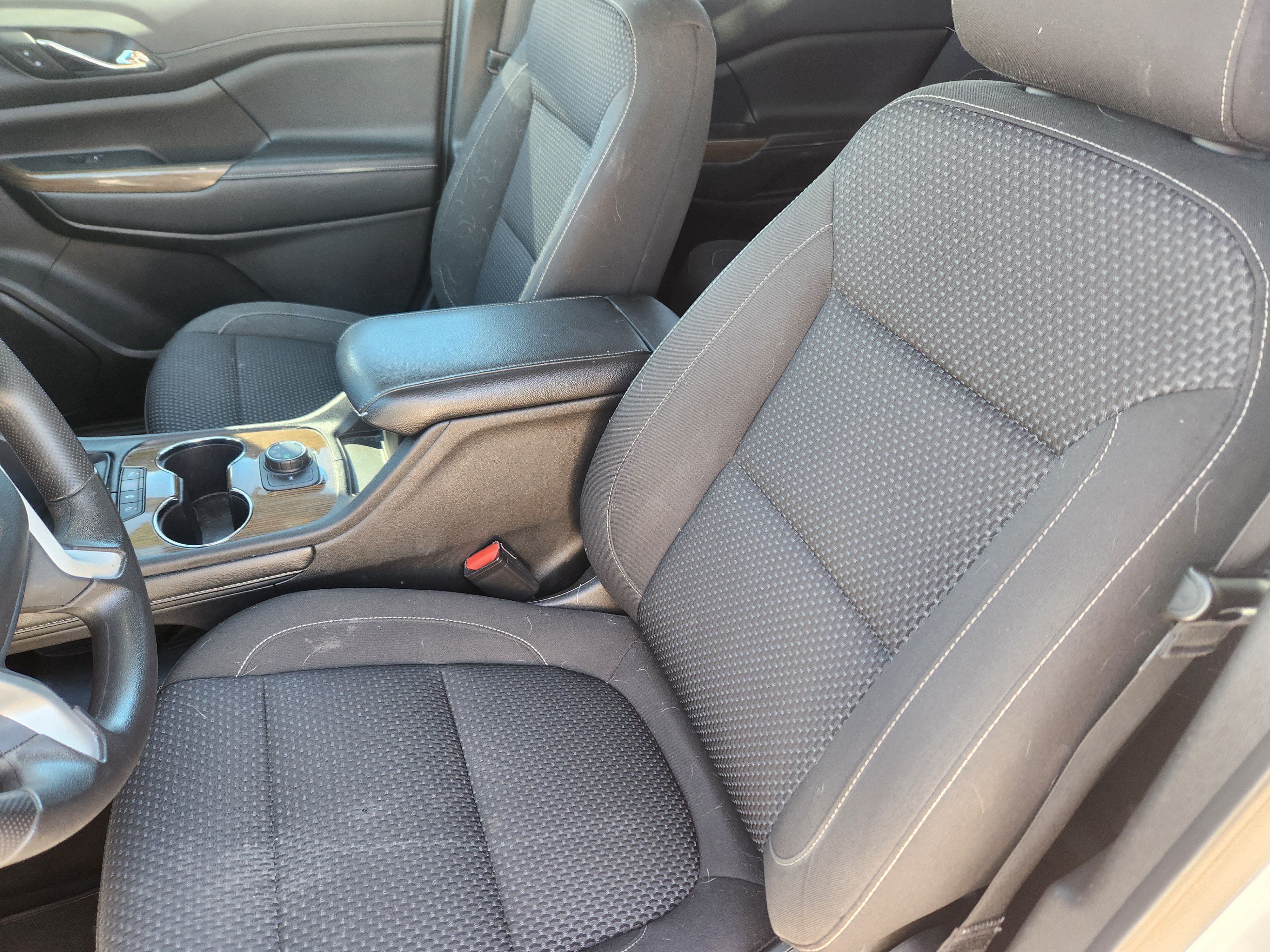 Used 2023 GMC Acadia SLE AWD/4WD image 10