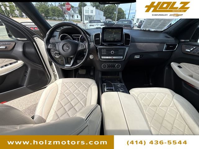 Used 2017 Mercedes-Benz GLS 550 4MATIC image 21