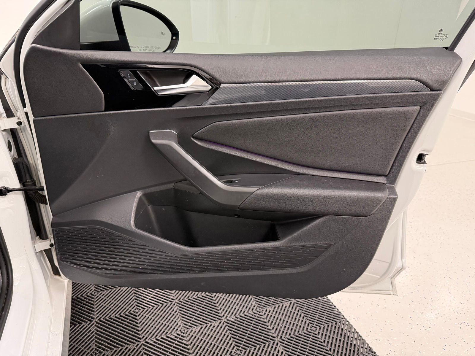 Used 2020 Volkswagen Jetta GLI FWD image 25