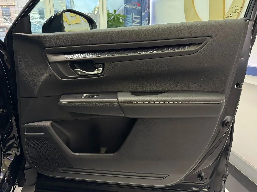 Used 2026 Honda CR-V Sport image 20