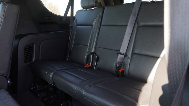 Used 2024 Chevrolet Suburban LT image 15